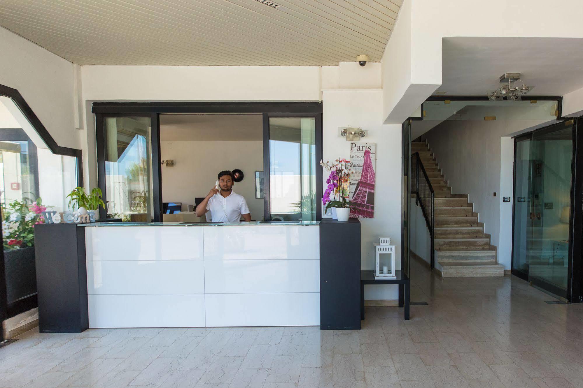 Hotel Riviera باري المظهر الخارجي الصورة